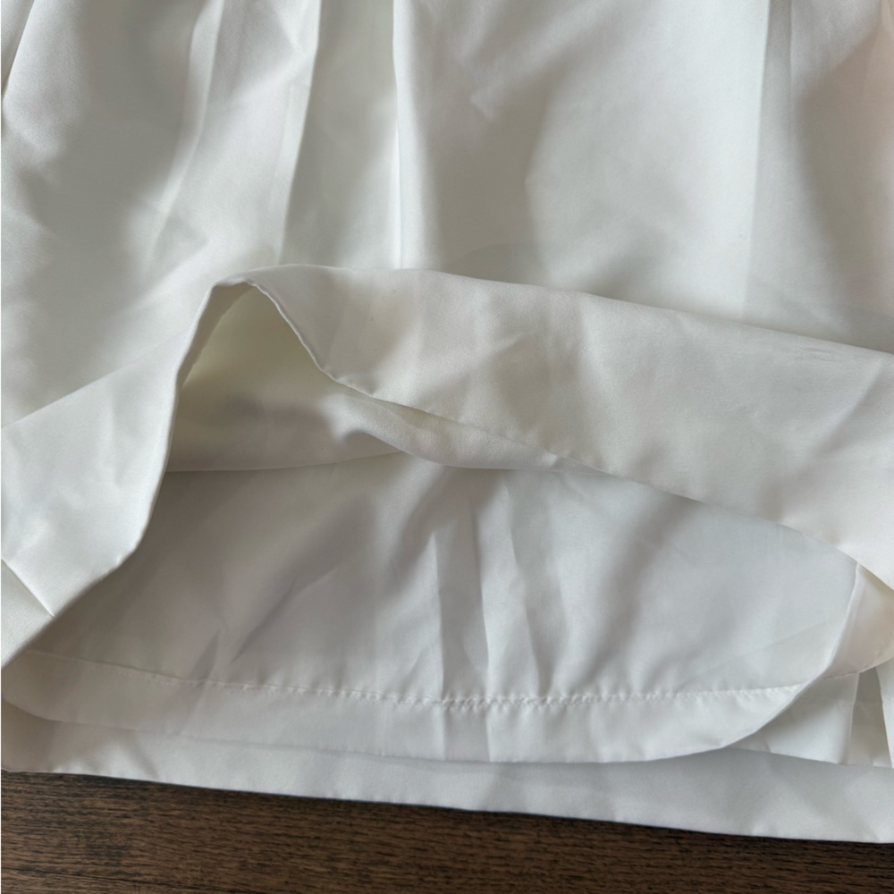 Camilyn Beth Ivory Dress with Ruffle Detail-Size 2 - Picture 7 of 12